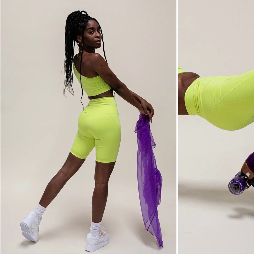 Acid high rise bike shorts